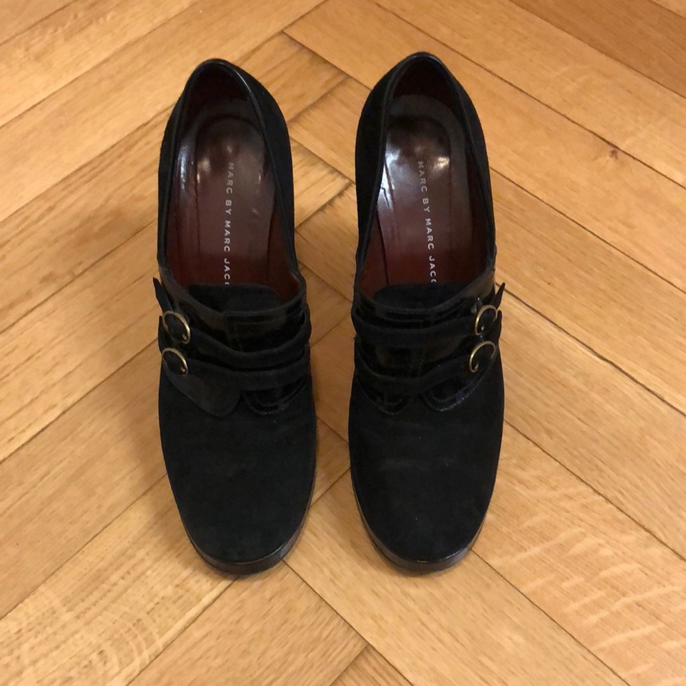 Marc by Marc Jacobs black heels - Picture 2 of 6